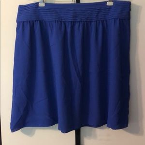 Loft, barely worn size 4 purple skirt